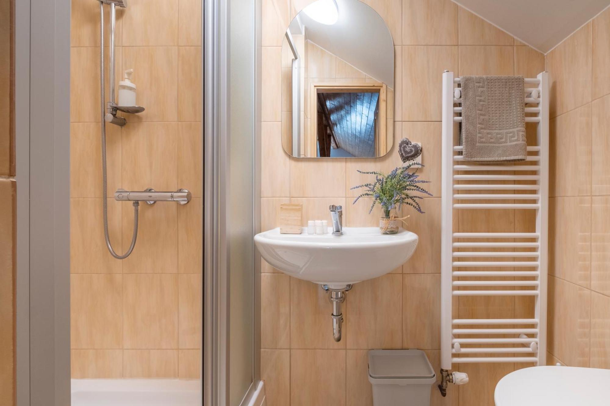 Krmelec U Kravi Hory Hotell Dolní Malá Úpa Exteriör bild